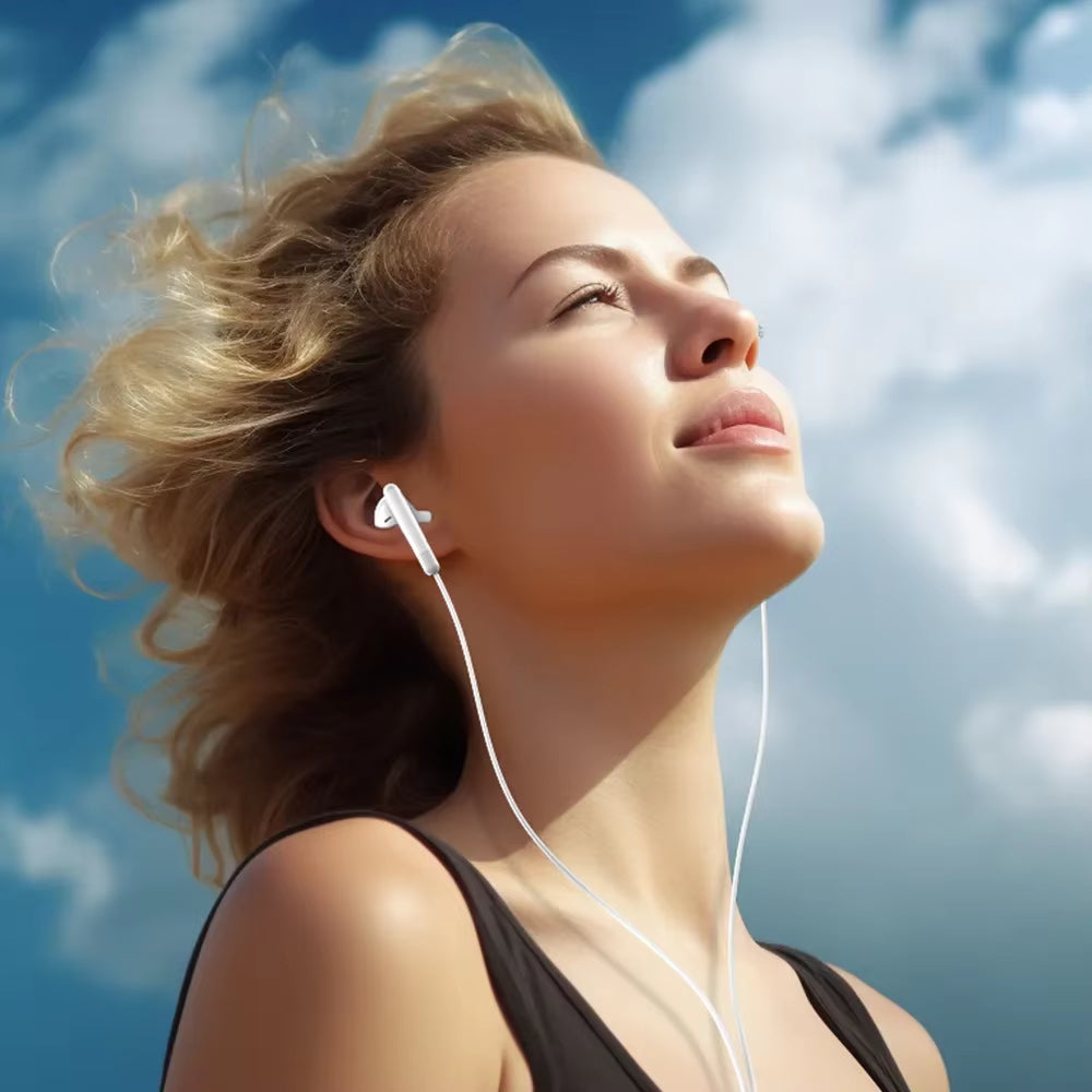 Earphones 3.5Mm In-Ear Wired Headphones Wired Control Sport Headset for Xiaomi Samsung Smartphone with Microphone